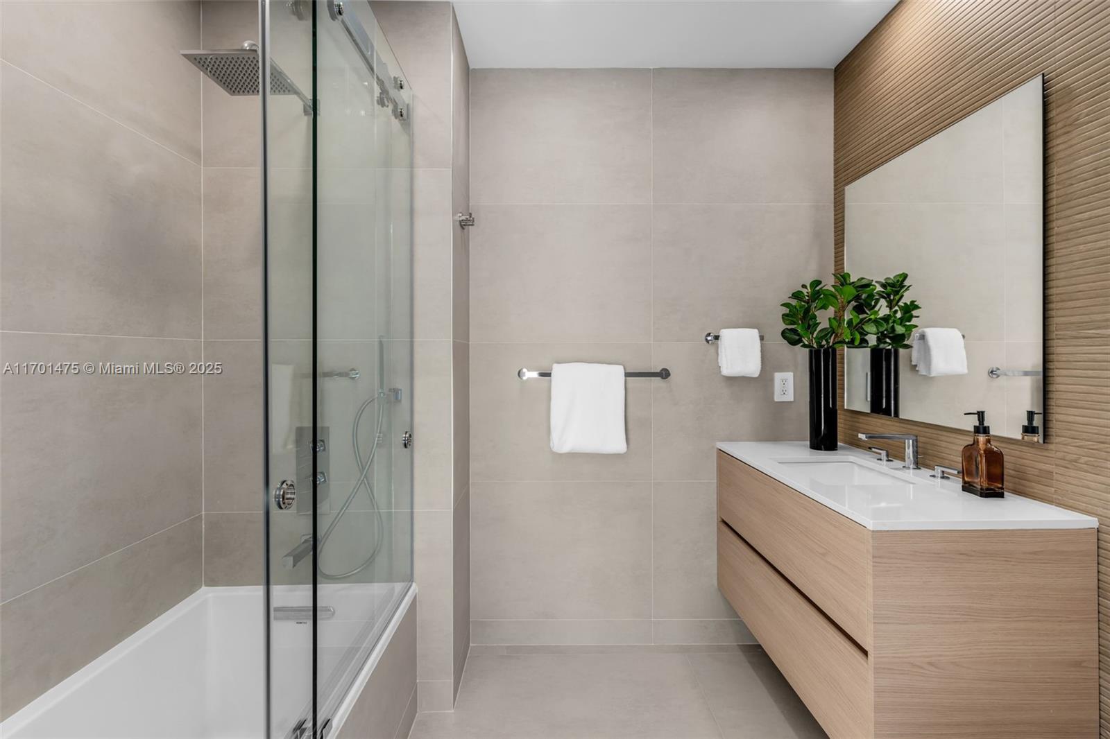 NAUTILUS EXTENSION 2ND - Residential