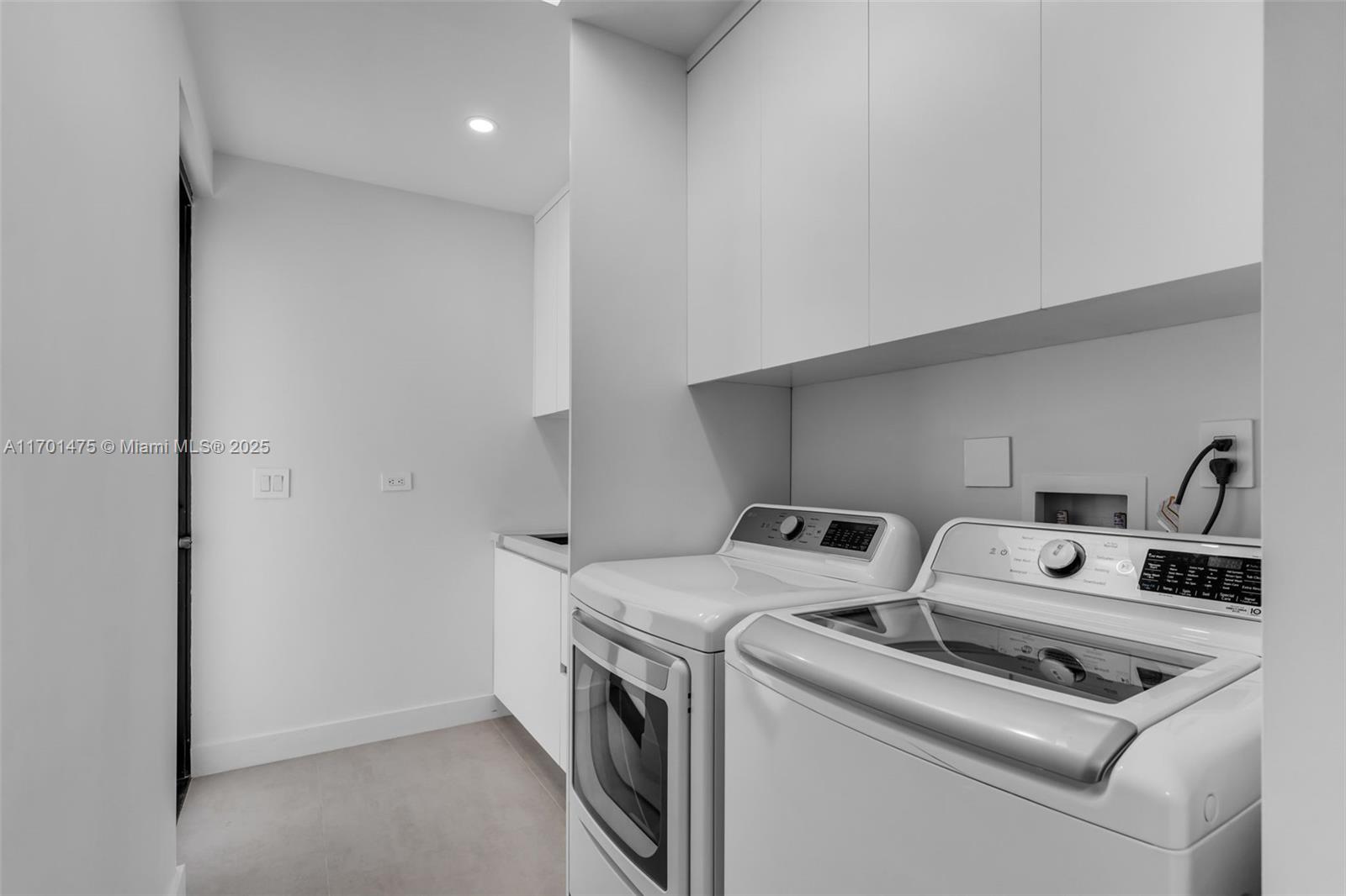 NAUTILUS EXTENSION 2ND - Residential