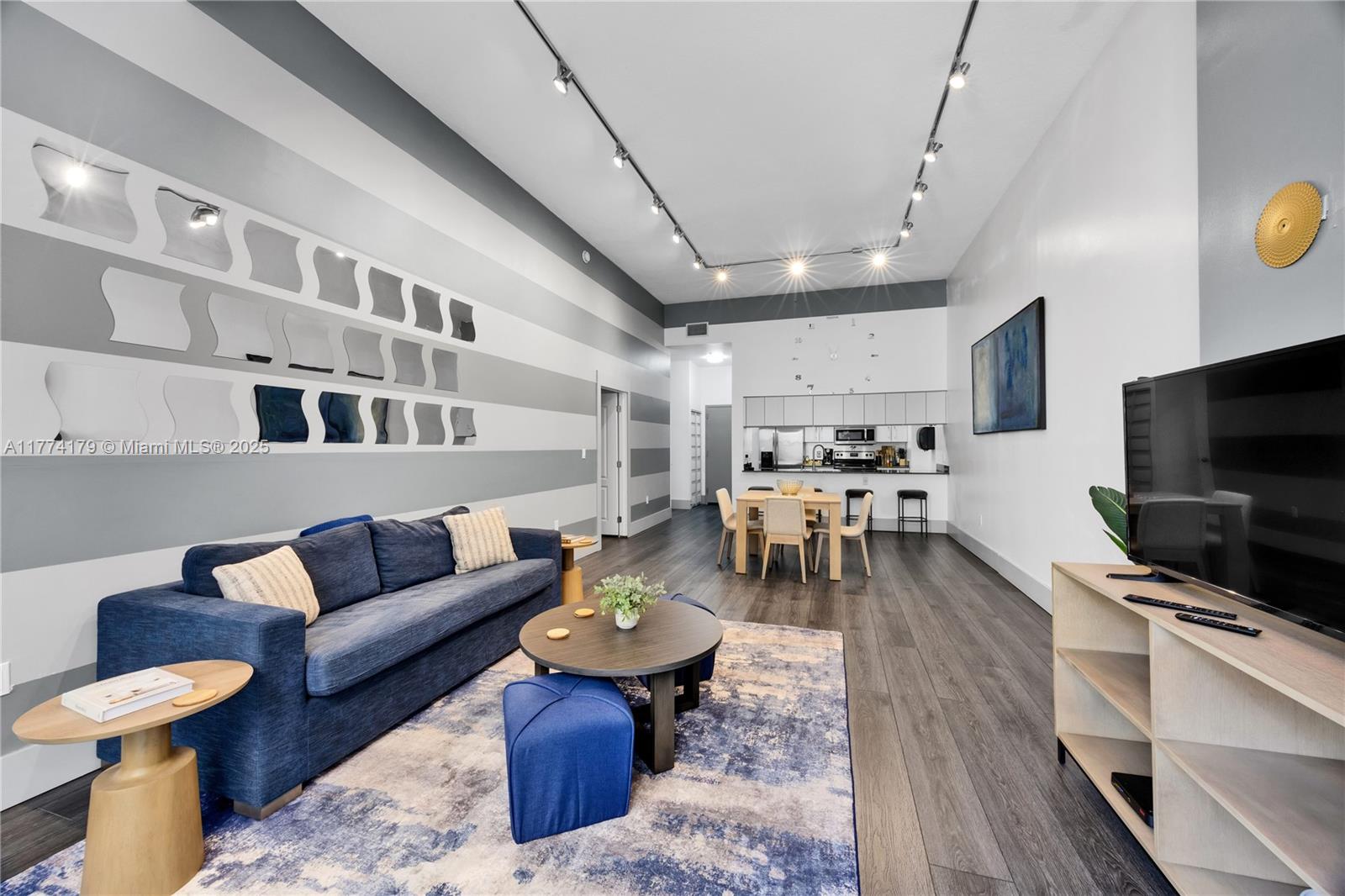 This 2-bedroom, 1-bathroom condo with no rental restrictions is a prime opportunity for investment or a vacation home, ideal for maximizing Airbnb revenue. Located on the 14th floor with double-high ceilings, this unit sits on the Amenity Level, with direct access to two pools, gym, restaurant, and children’s area. The modern interior features a stainless steel and granite kitchen, wood flooring and is meticulously furnished for an Airbnb-friendly experience. A spacious balcony offers water and city views, and the unit has one parking space a few steps away. The Club at Brickell, in Miami’s financial district, is surrounded by dining, shopping, and entertainment. It offers a 24-hour concierge, valet parking, fiber-optic internet, and easy access to beaches and the airport.