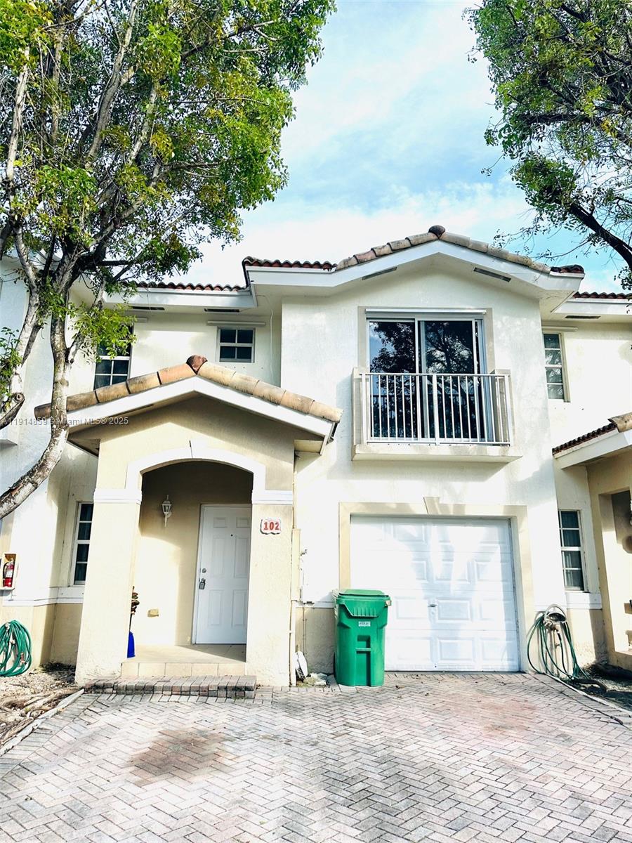 CEDARS WOODS HOMES CONDO - Residential Lease