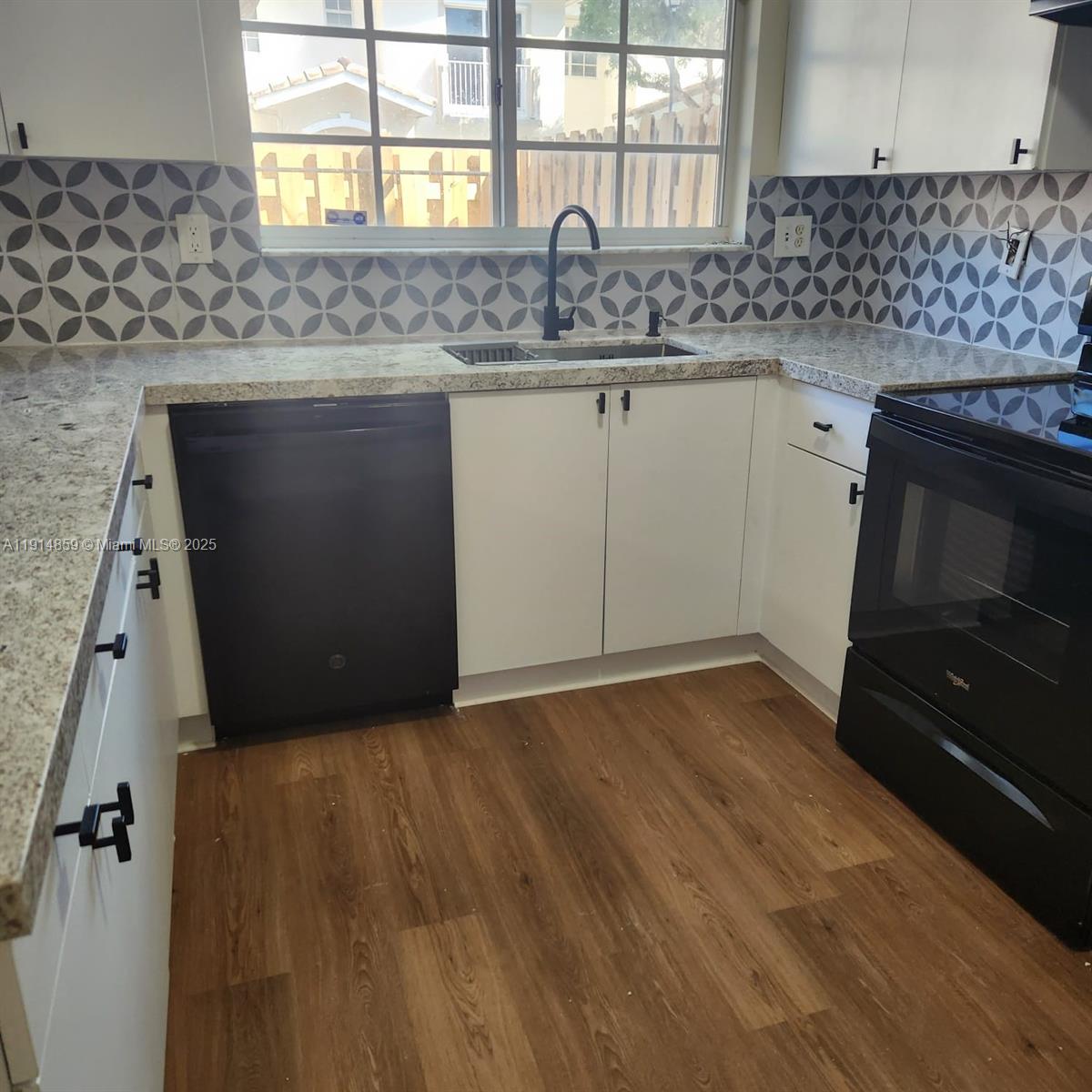 CEDARS WOODS HOMES CONDO - Residential Lease