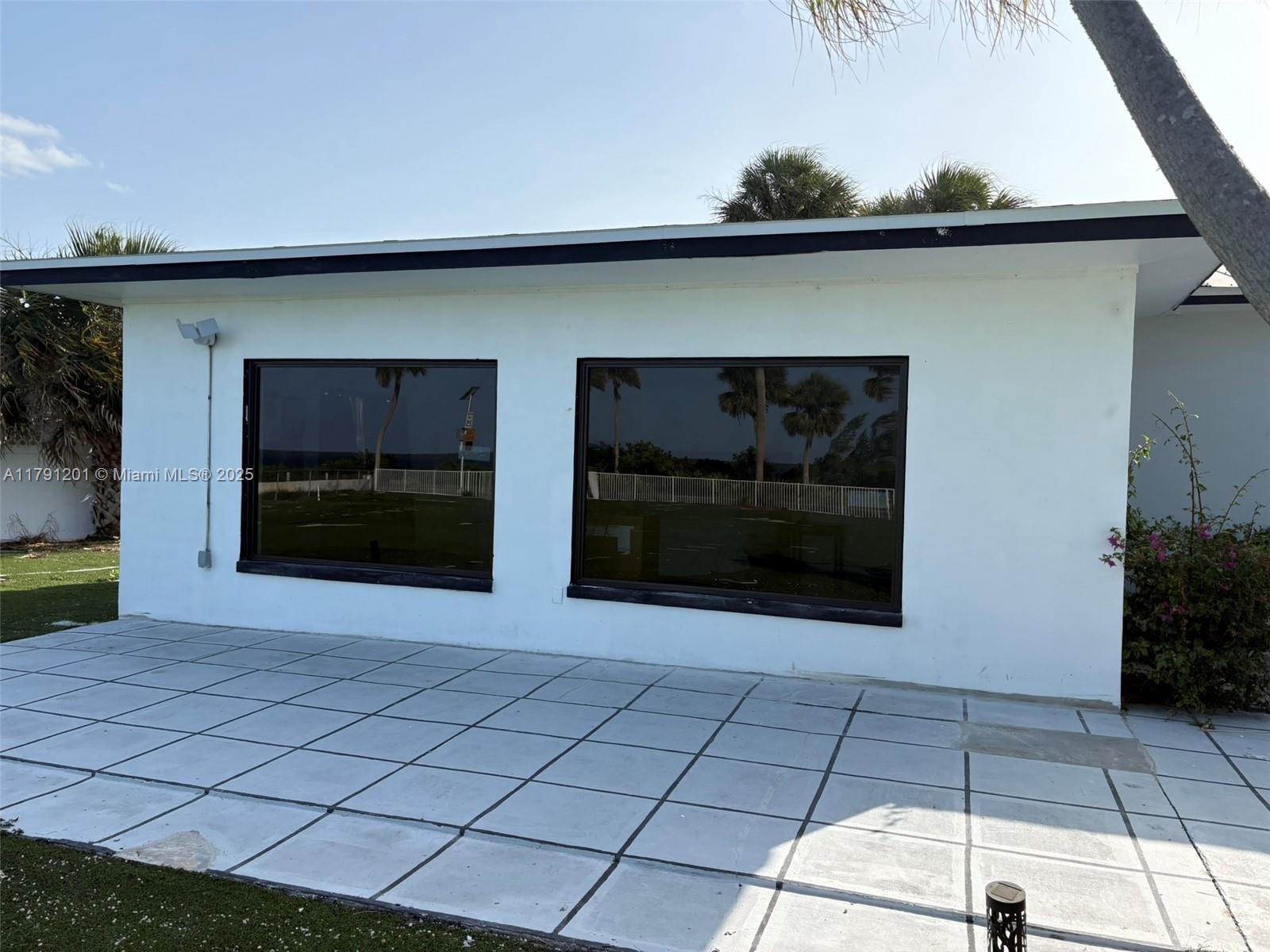 J F WOOTEN'S SUBDIVISION - Residential Lease