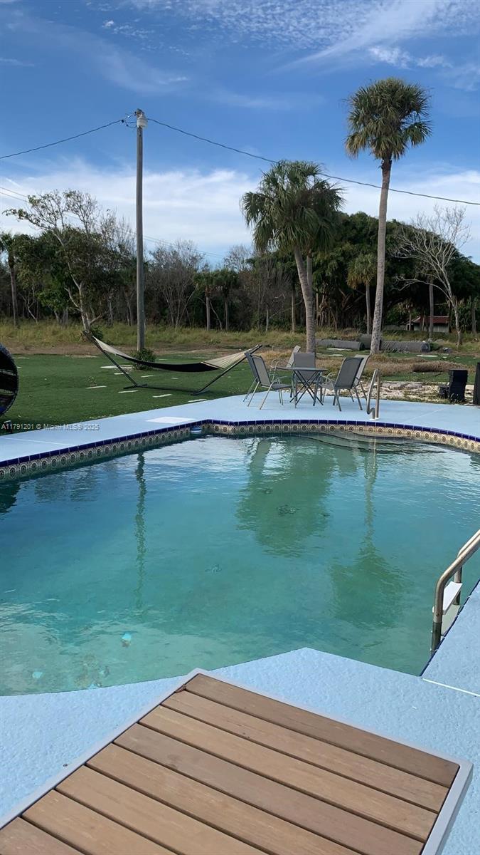 J F WOOTEN'S SUBDIVISION - Residential Lease