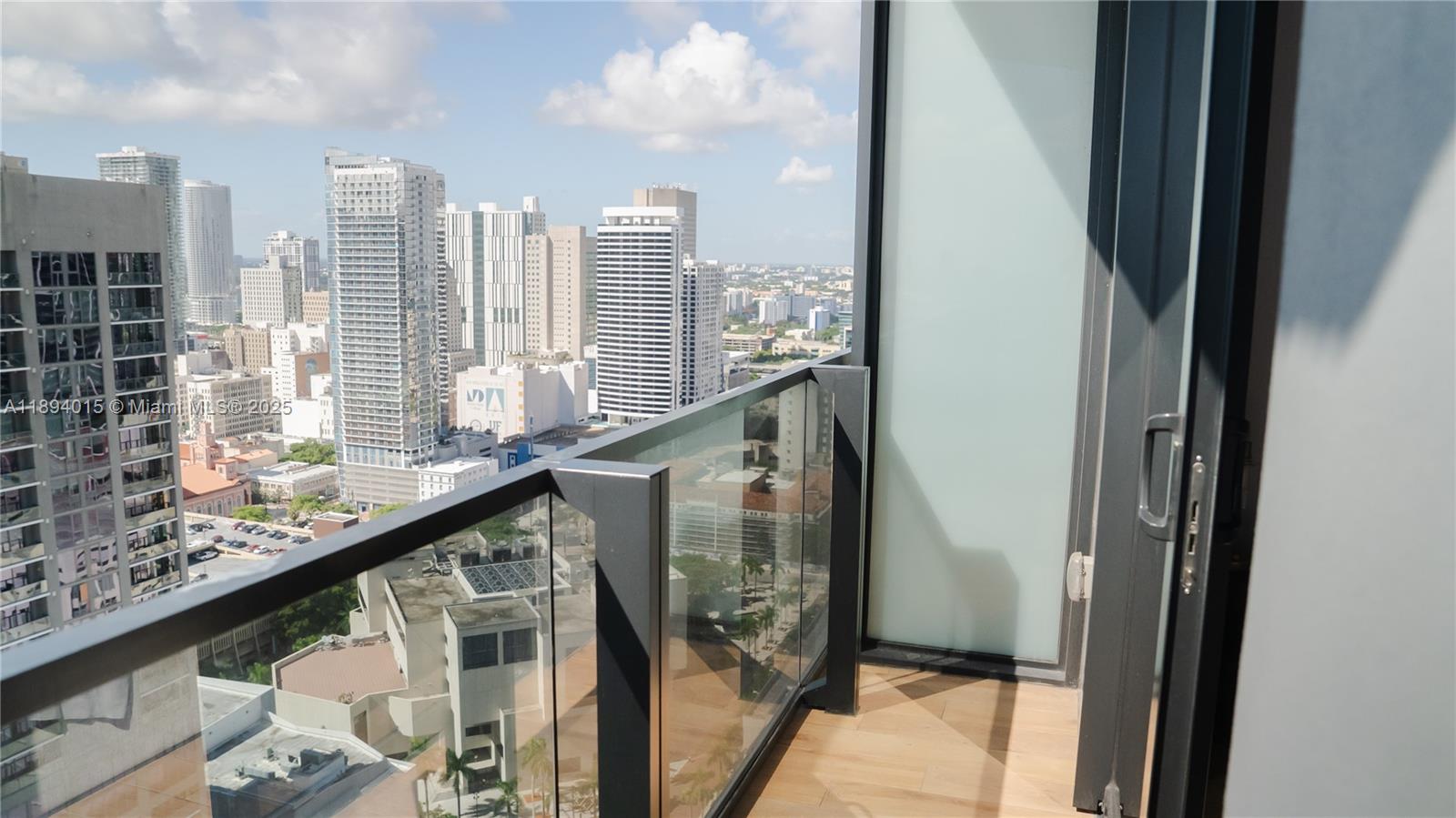 MAP OF MIAMI DADE CO. FL. - Residential Lease