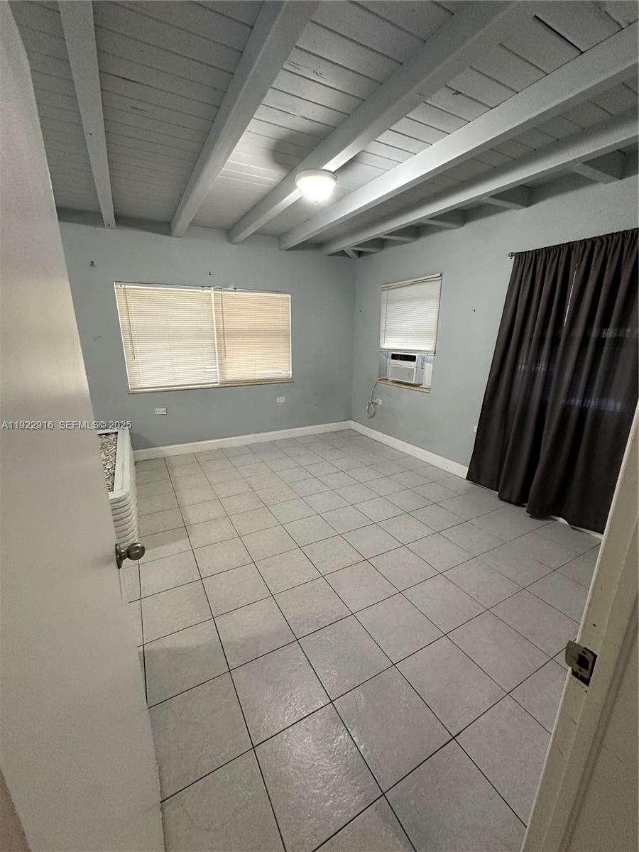 TRAILER CITY - Residential