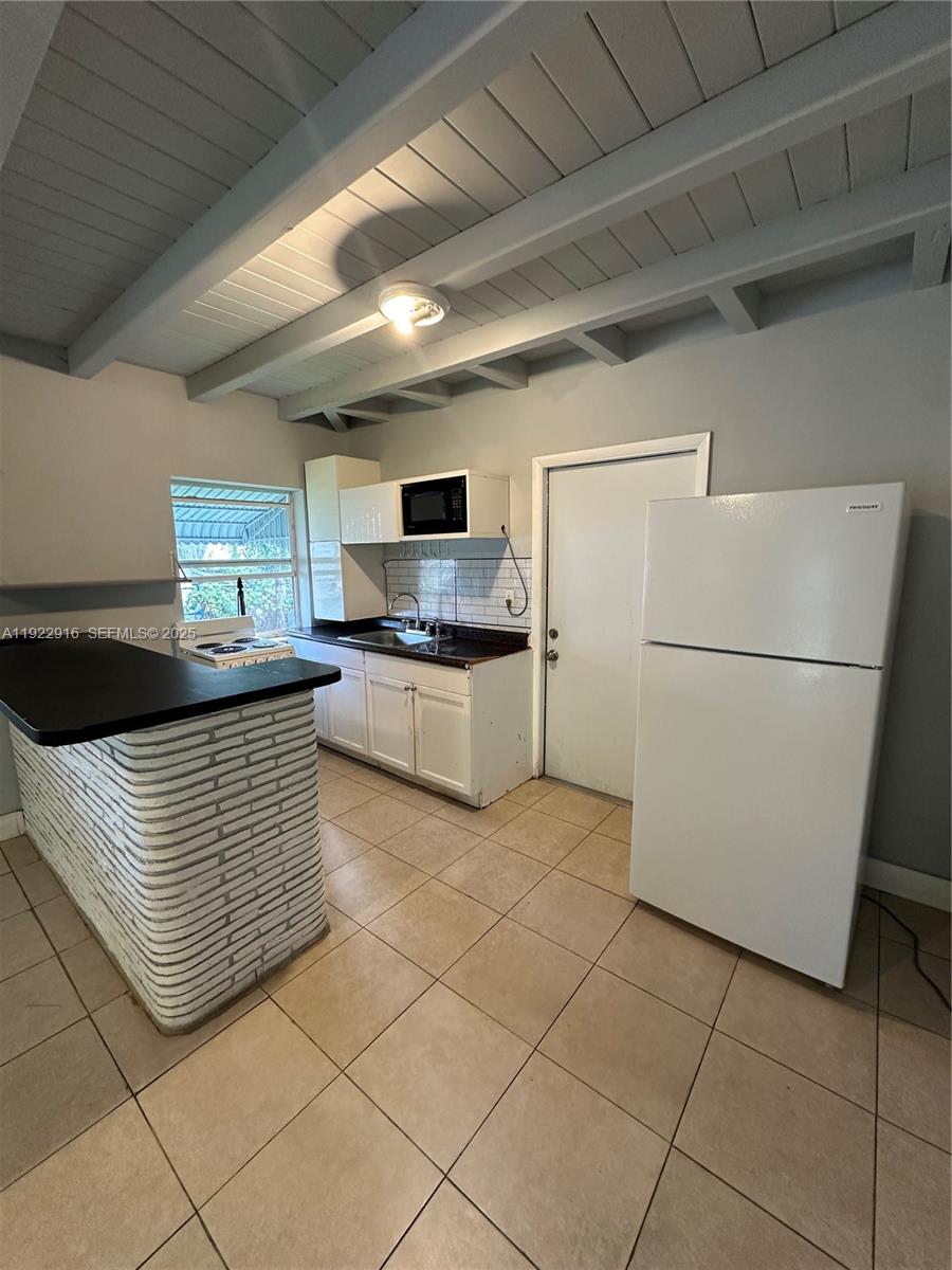 TRAILER CITY - Residential