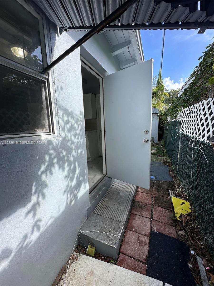 TRAILER CITY - Residential