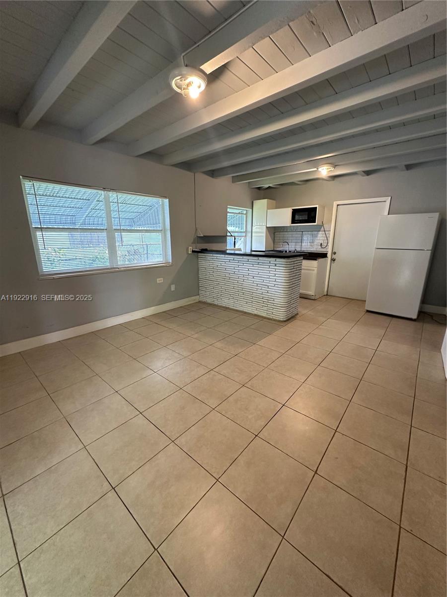 TRAILER CITY - Residential