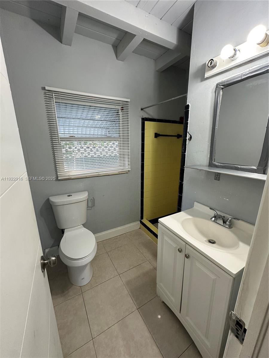 TRAILER CITY - Residential