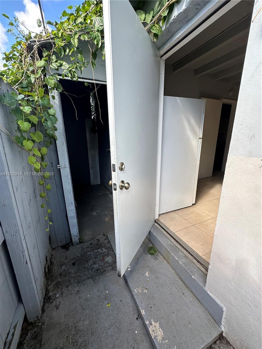 TRAILER CITY - Residential