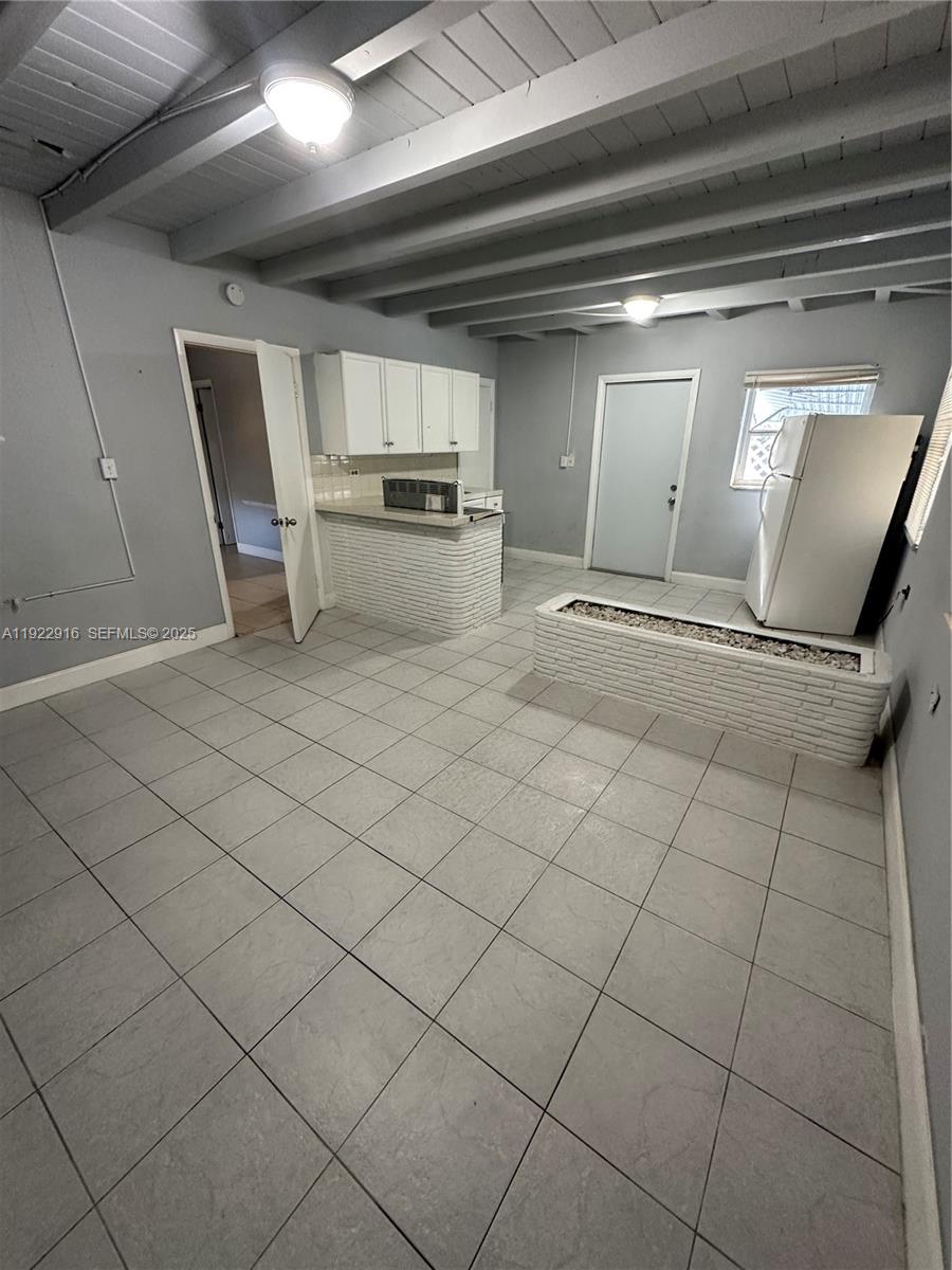 TRAILER CITY - Residential