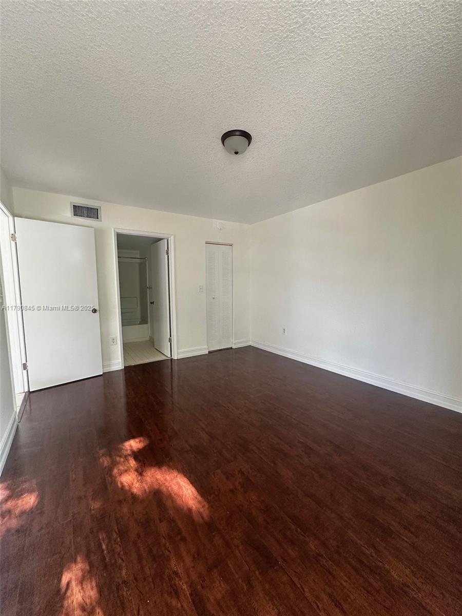 7125 NW 186th St B208