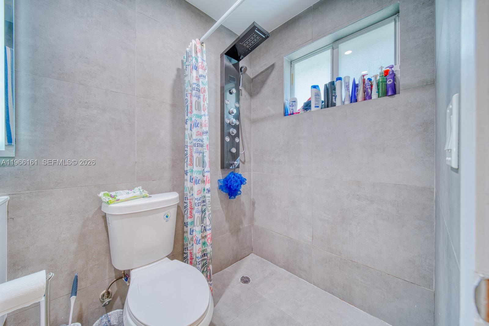 THE PINES - Residential Income