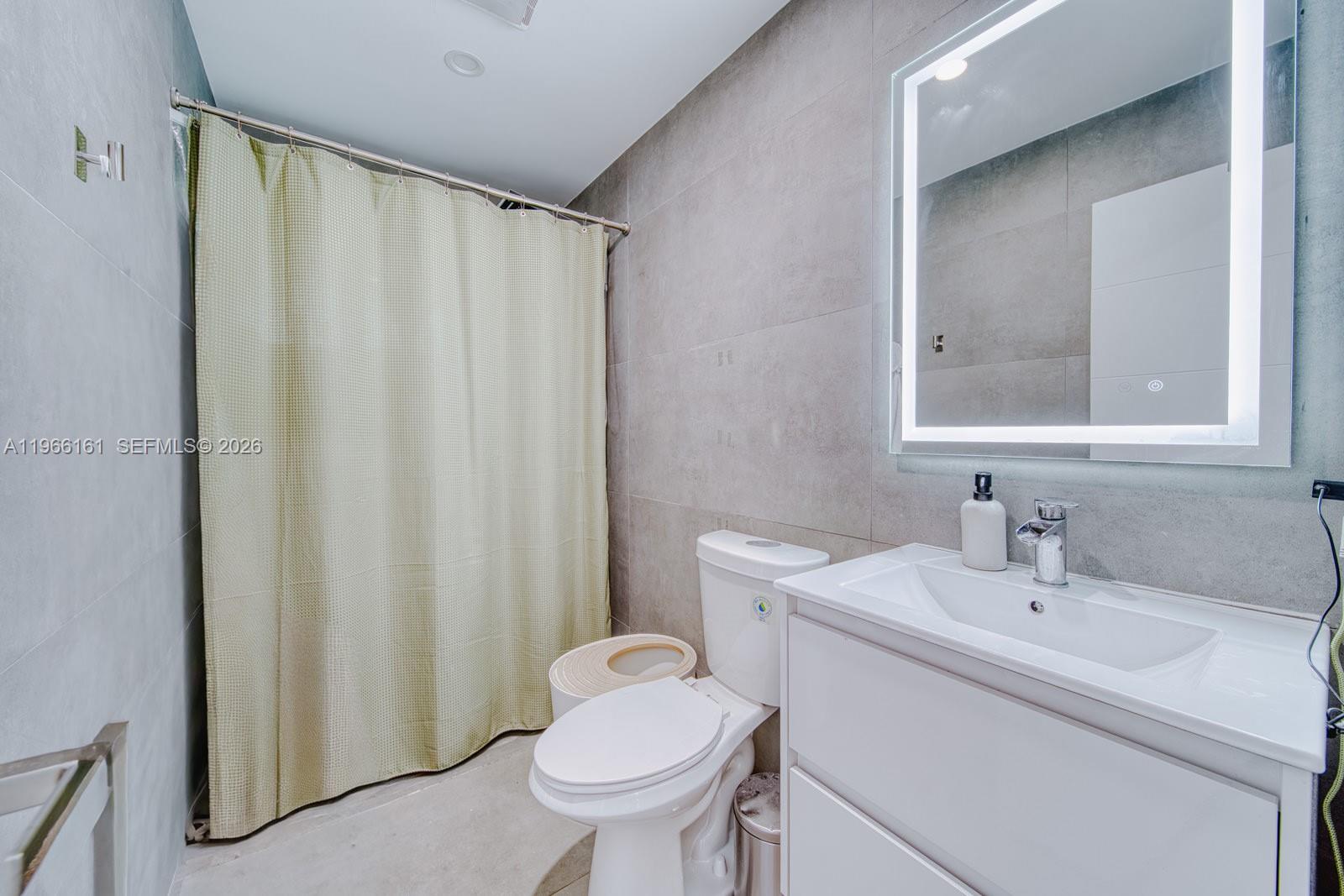 THE PINES - Residential Income