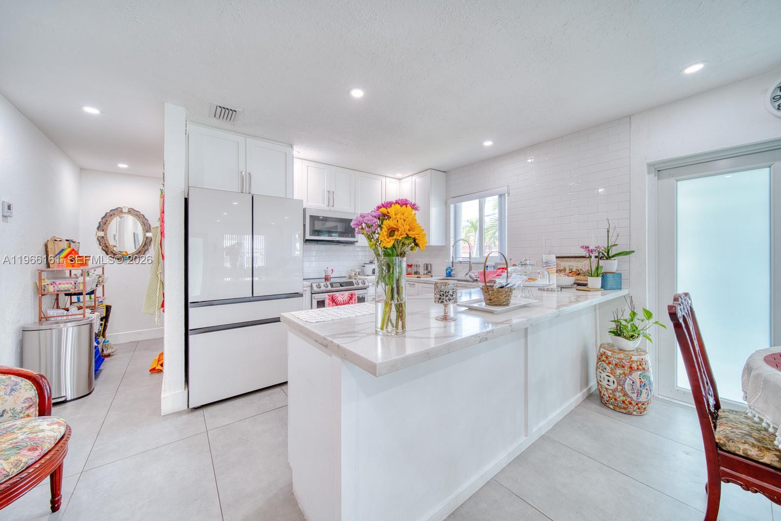 THE PINES - Residential Income