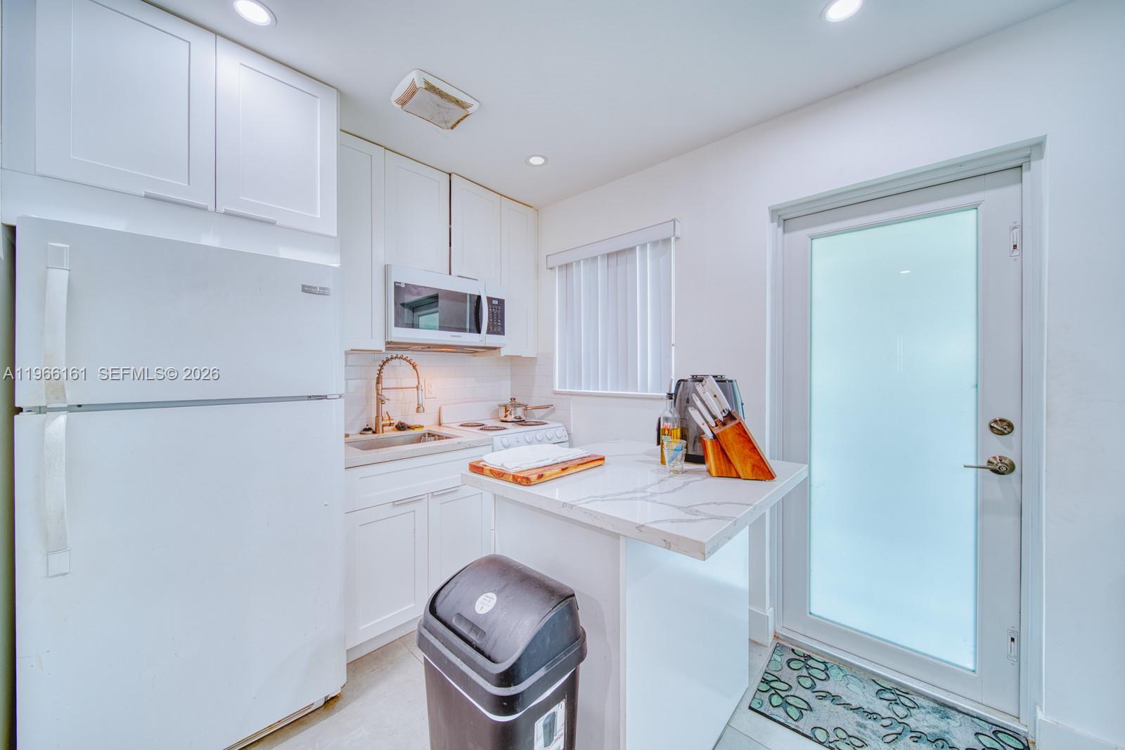 THE PINES - Residential Income