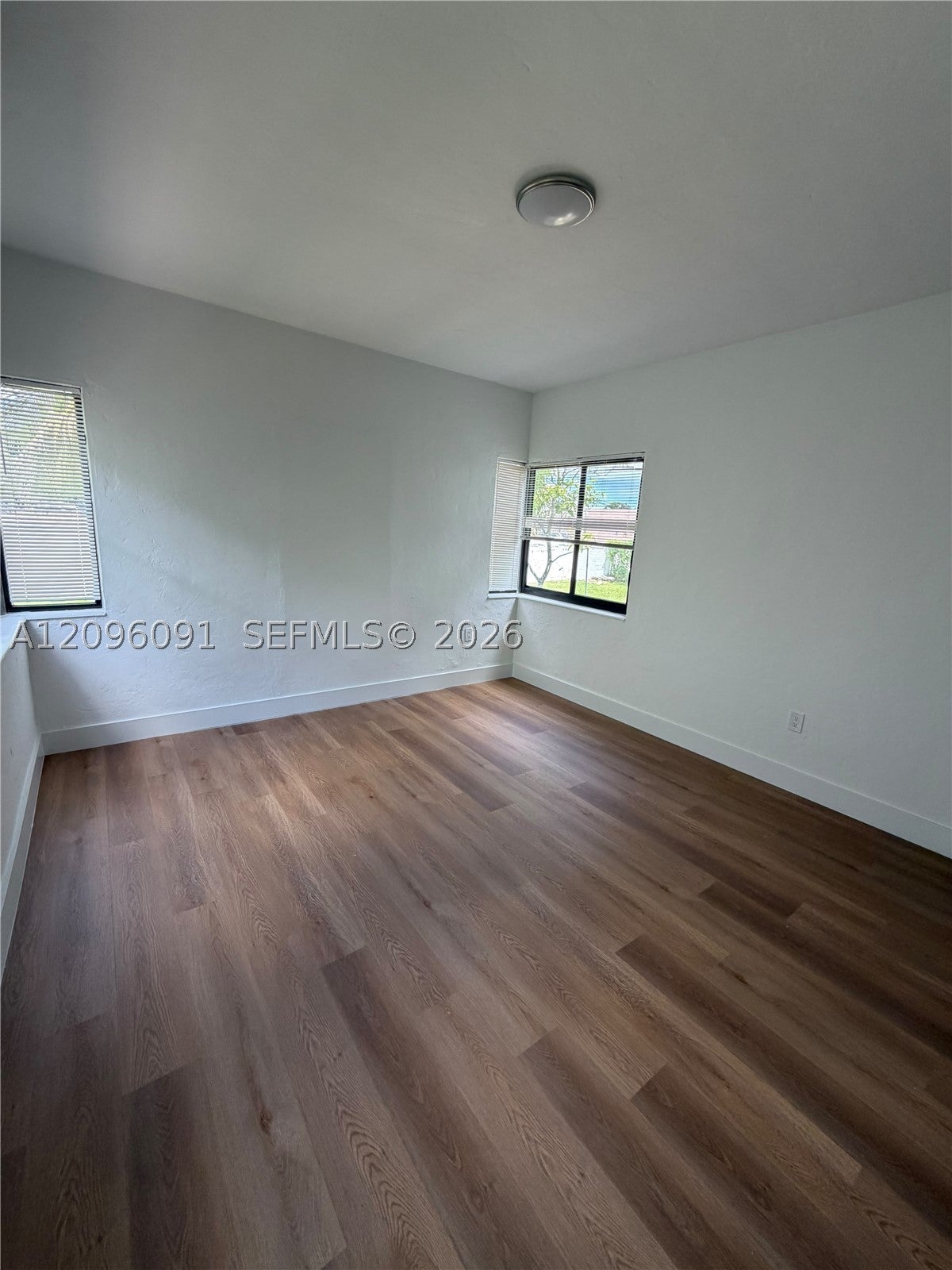 539 NE 82nd Ter 5
