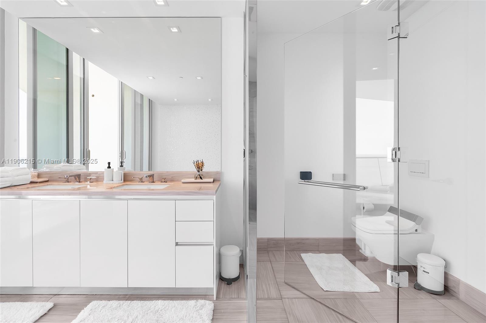 JADE SIGNATURE CONDO - Residential Lease