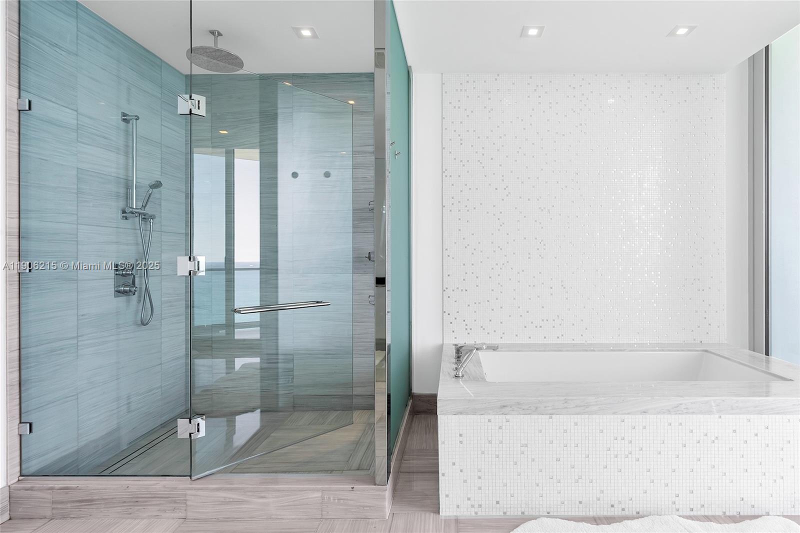 JADE SIGNATURE CONDO - Residential Lease