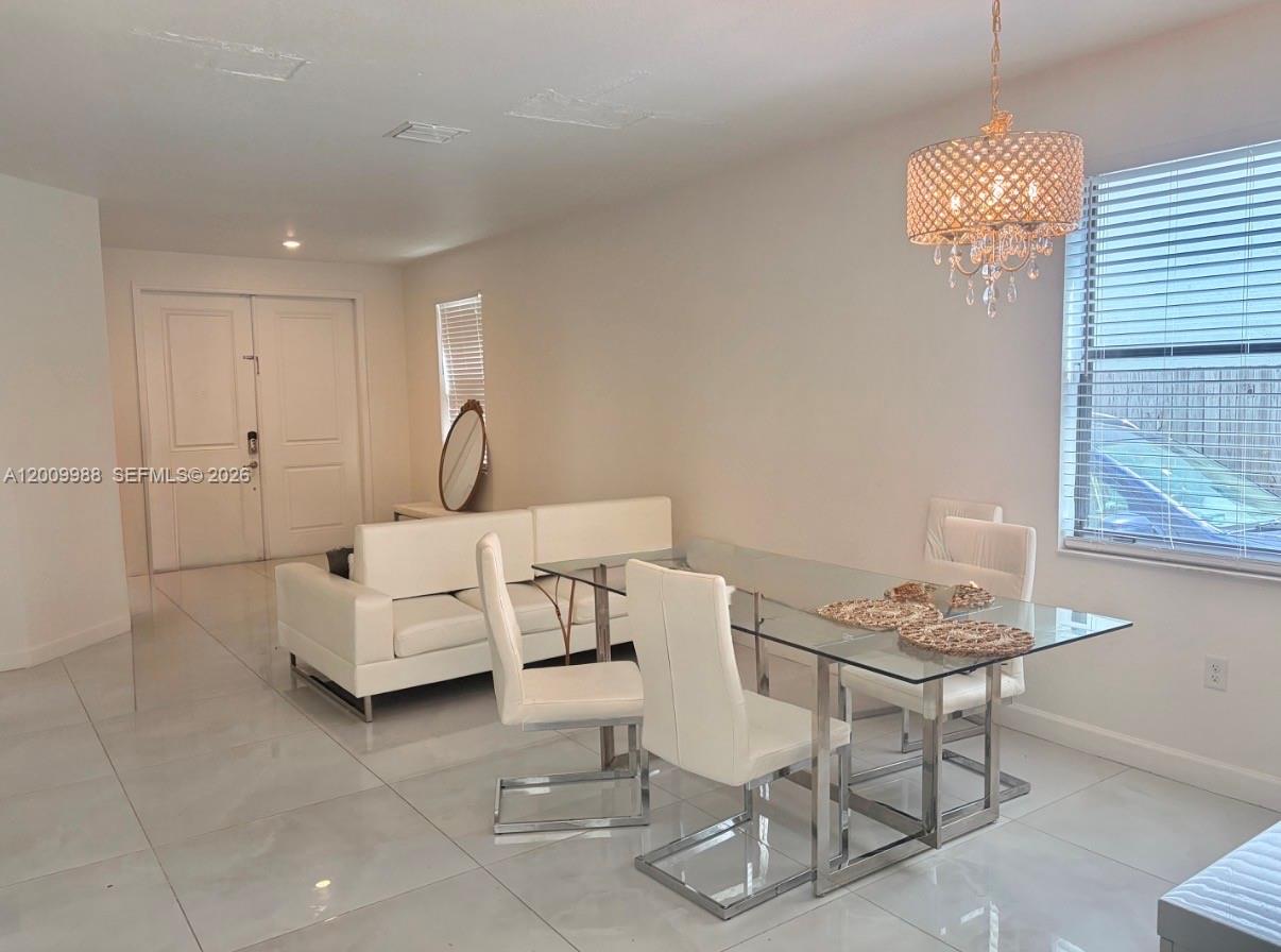 COCO PALM ESTATES - Residential