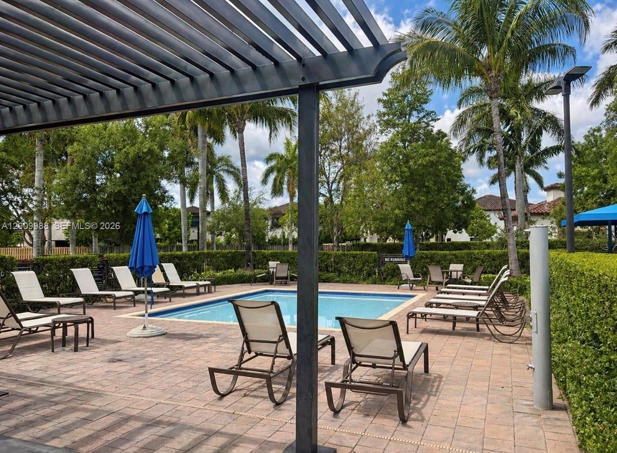 COCO PALM ESTATES - Residential