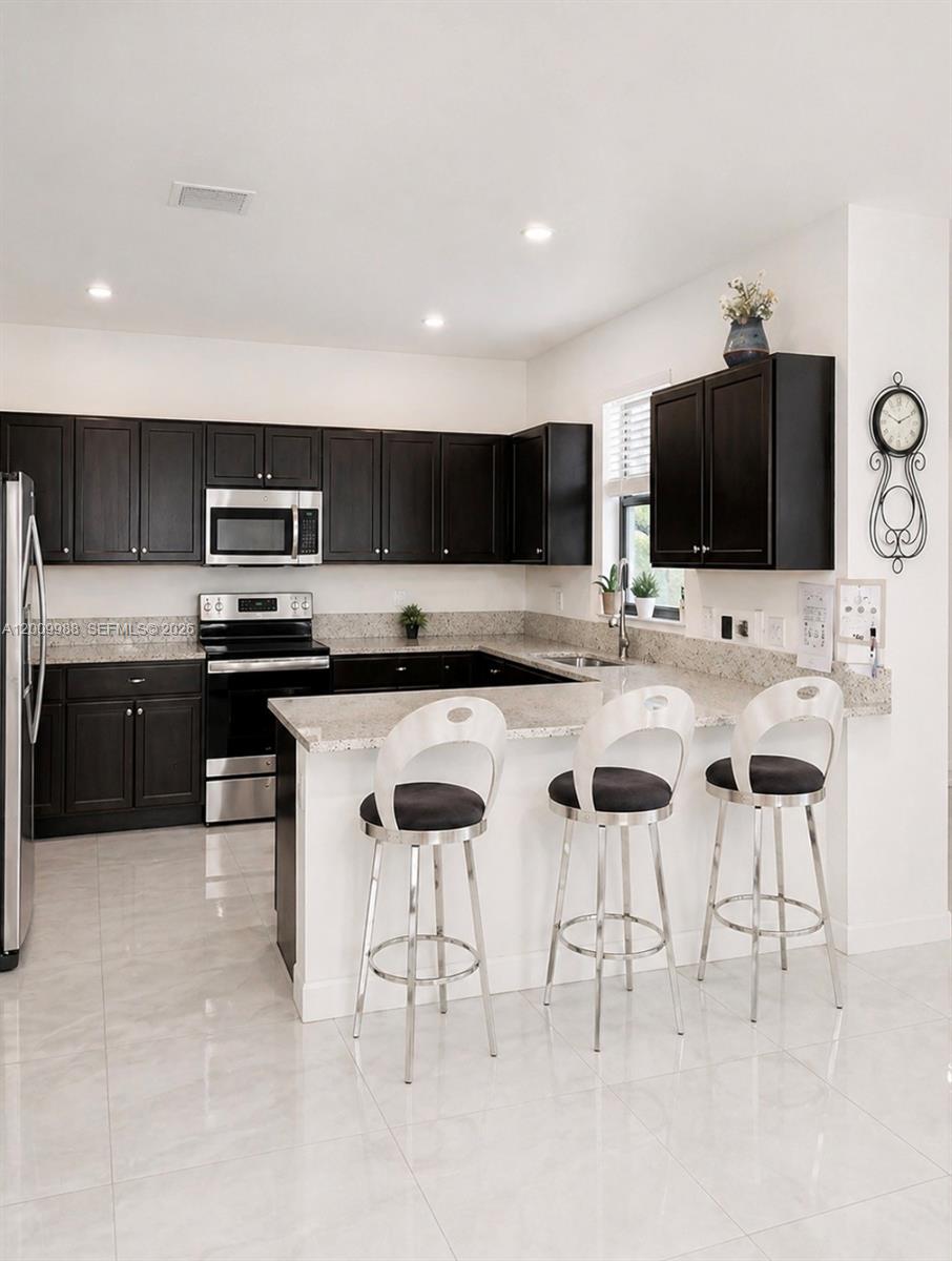 COCO PALM ESTATES - Residential