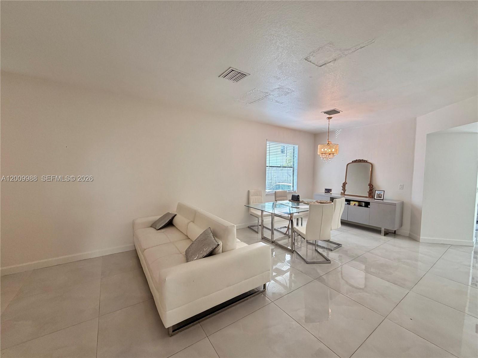 COCO PALM ESTATES - Residential