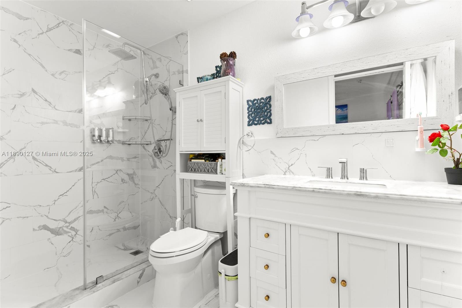 EDGEWATER PARK - Residential