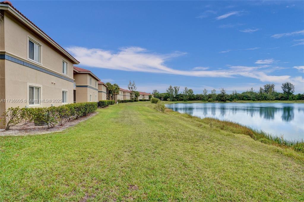 BELVEDERE ISLES CONDO - Residential