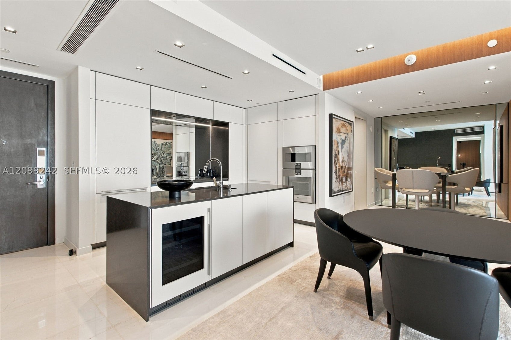 300 Biscayne Blvd Way 5105W