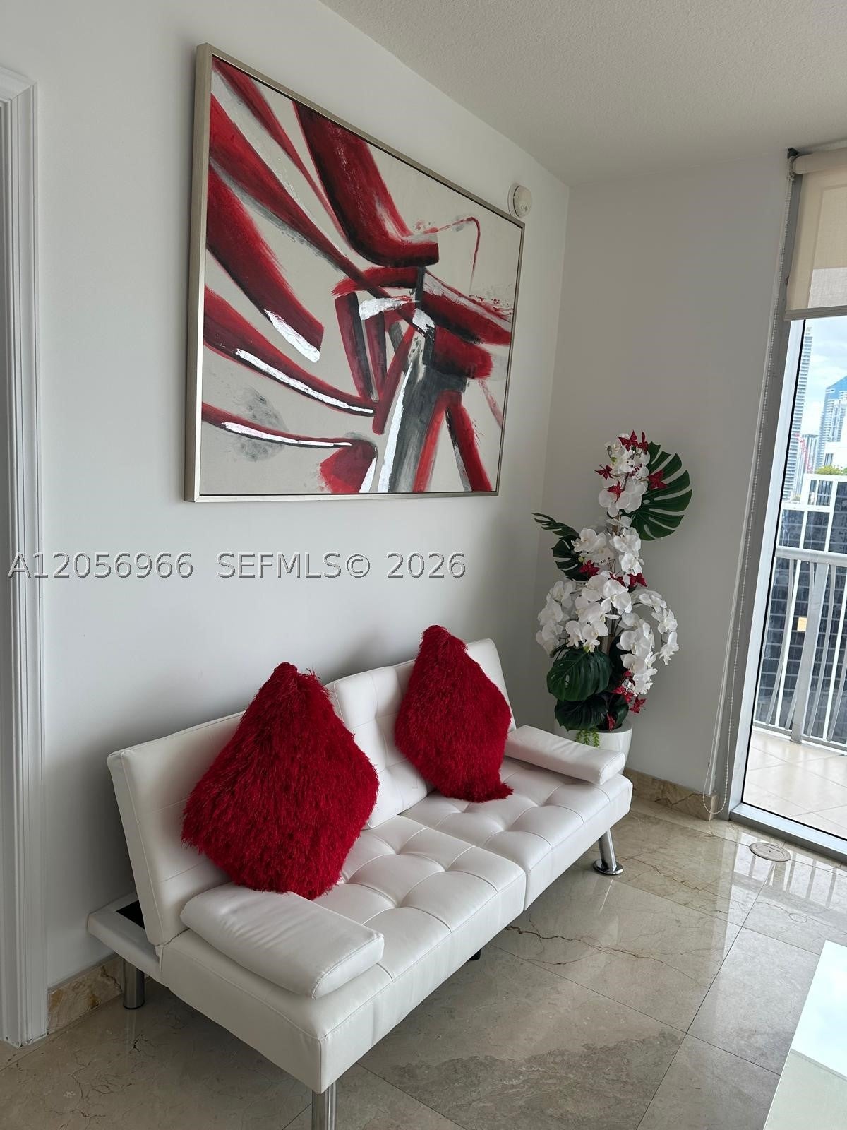 1750 N Bayshore Dr 2914