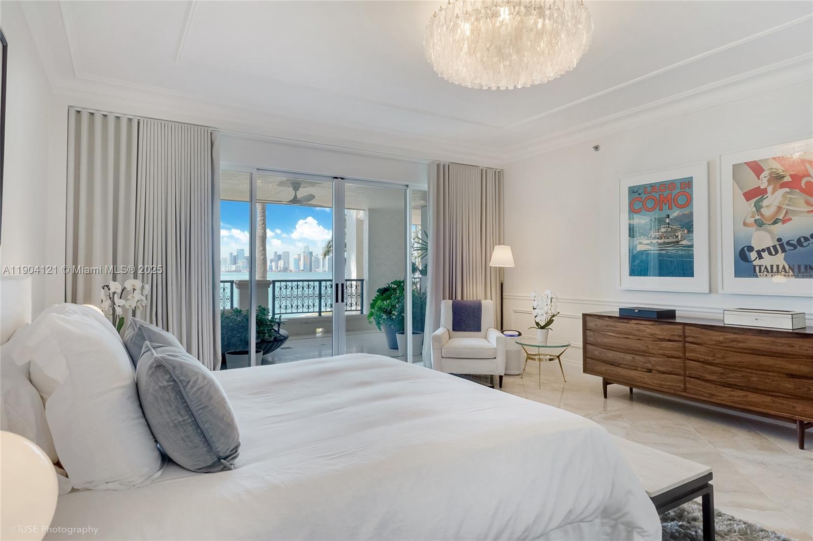 BAYVIEW AT FISHER ISL CON - Residential Lease