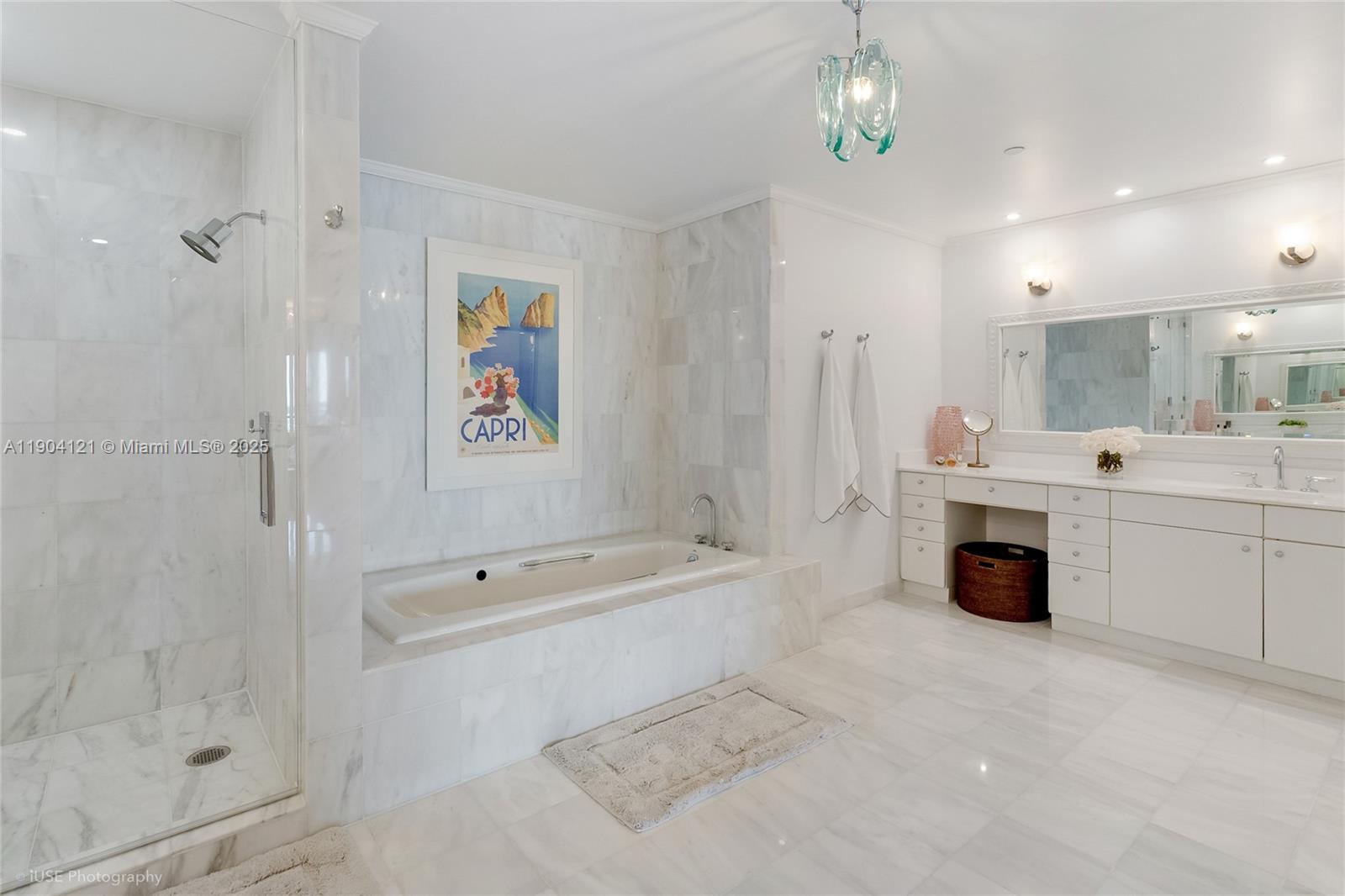 BAYVIEW AT FISHER ISL CON - Residential Lease