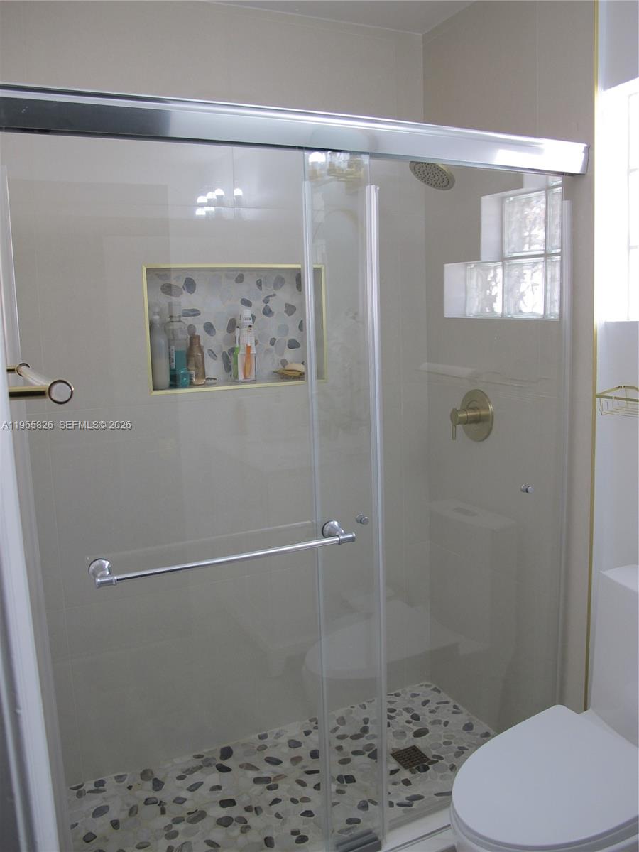 KENSINGTON - Residential