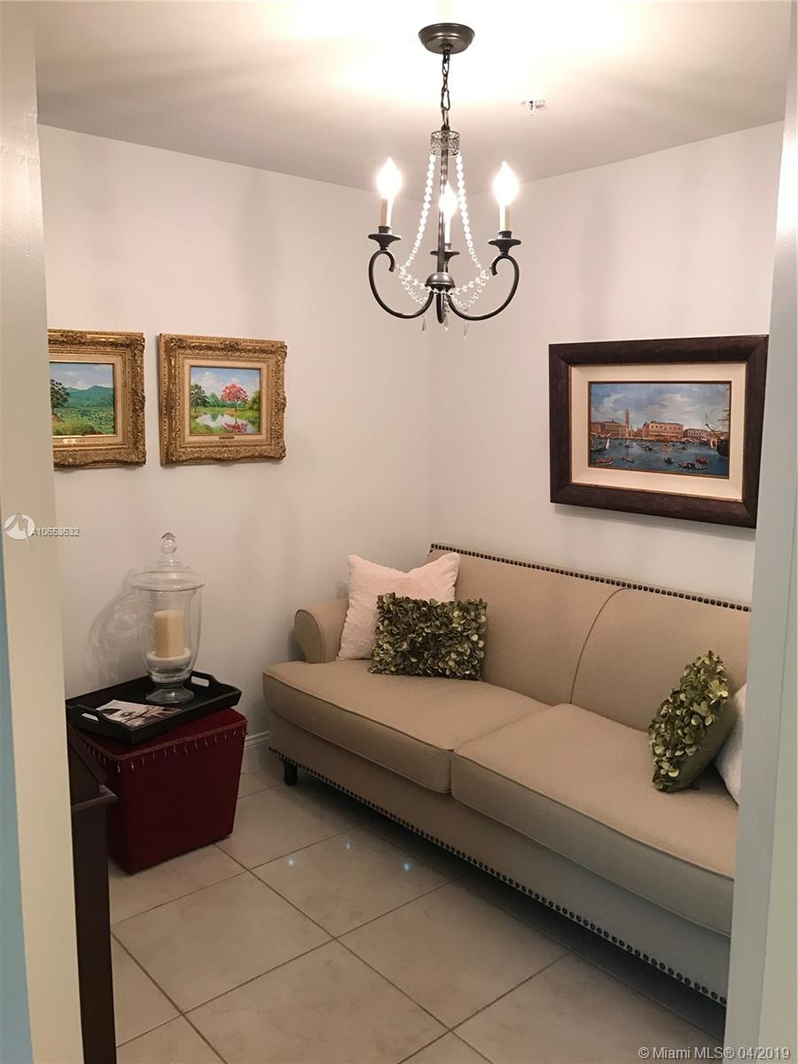 VILLA CALABRIA CONDO - Residential Lease