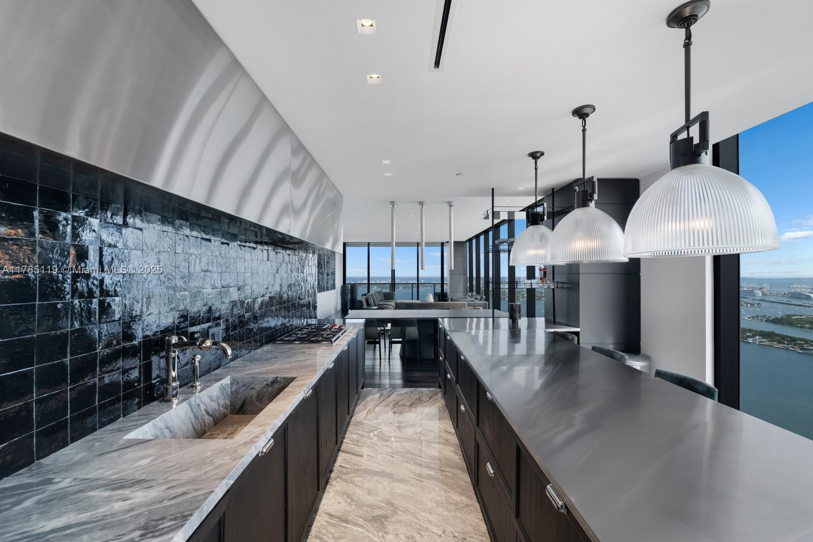 NANCY TERRACE - Residential