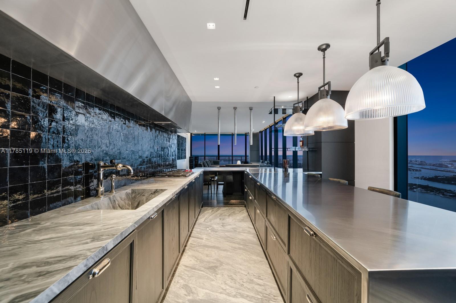 NANCY TERRACE - Residential
