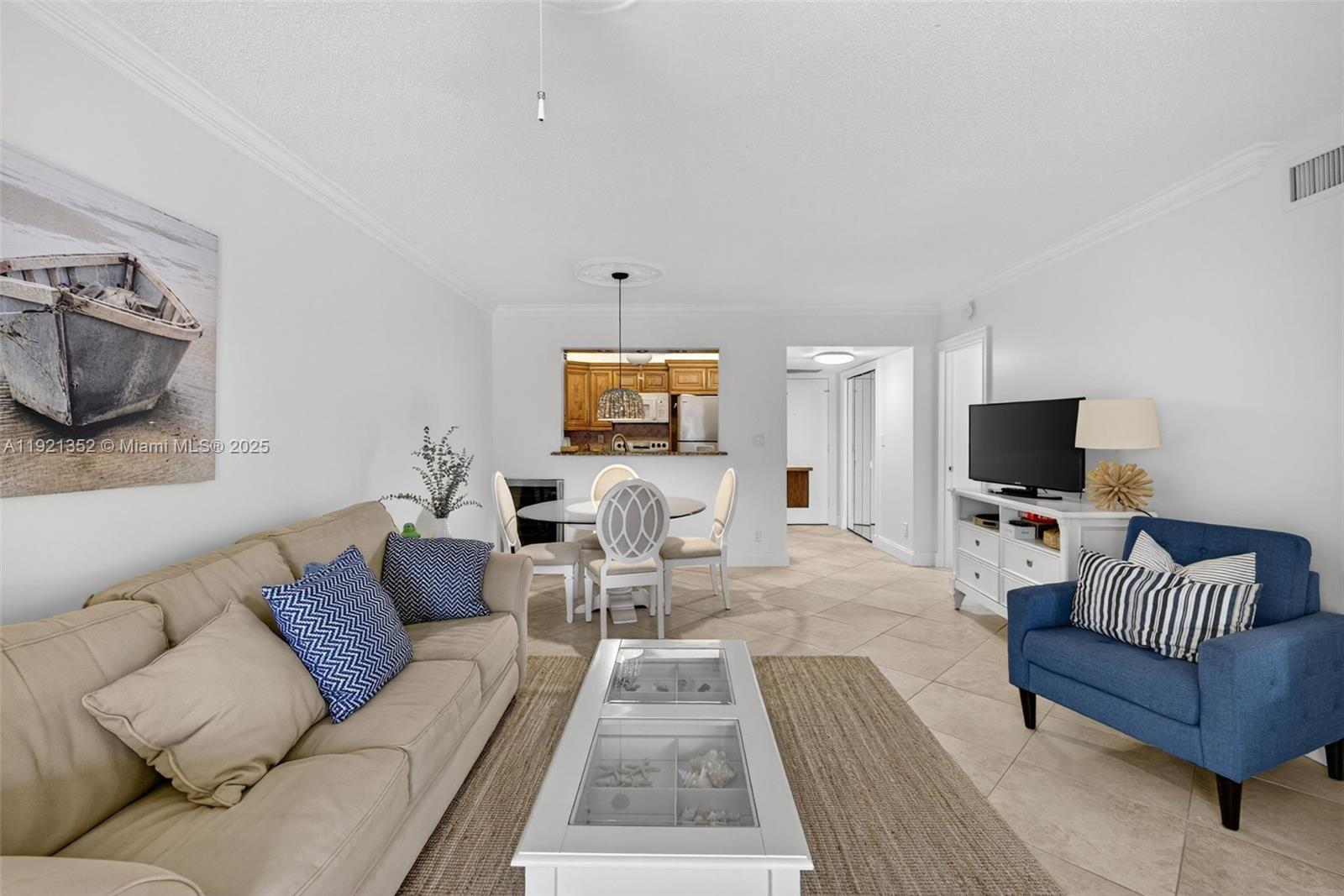 MEADOWS CONDO - Residential