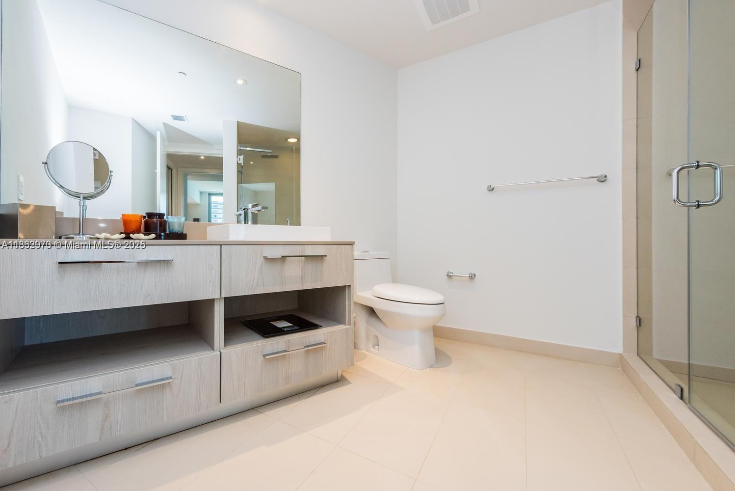 4111 SOUTH OCEAN DRIVE CO - Residential