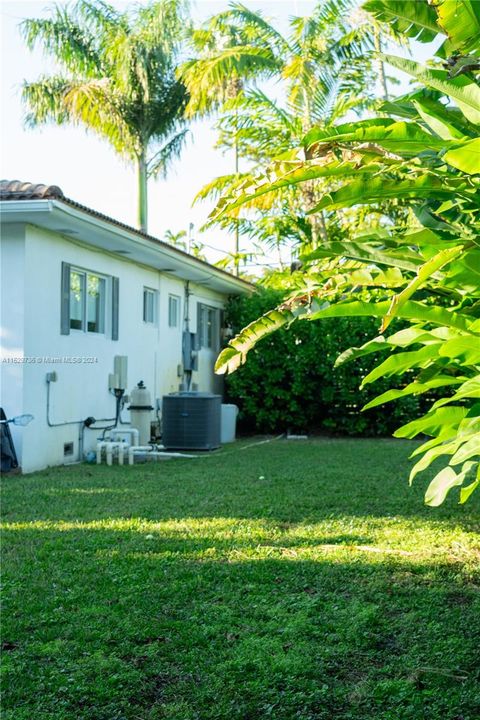 A home in El Portal