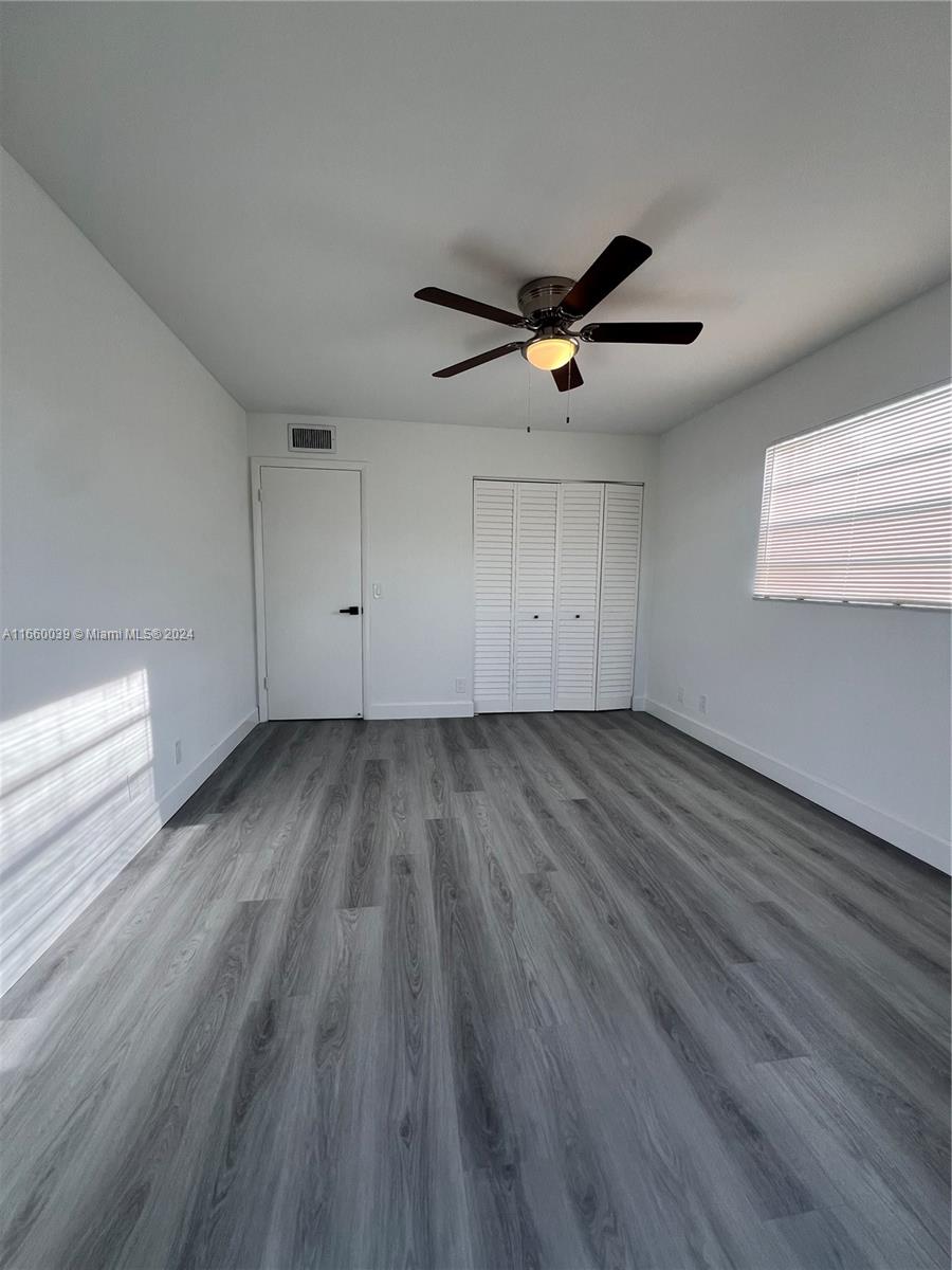 KINGS POINT NORMANDY COND - Residential
