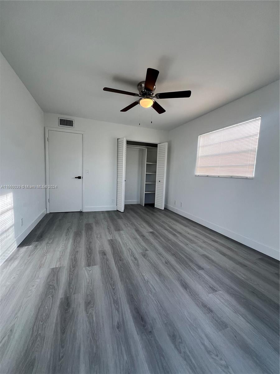 KINGS POINT NORMANDY COND - Residential