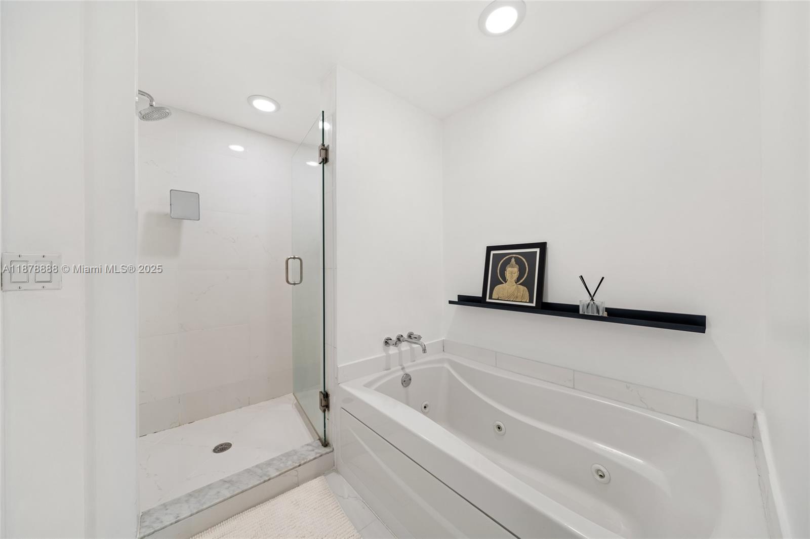 500 BRICKELL WEST CONDO - Residential