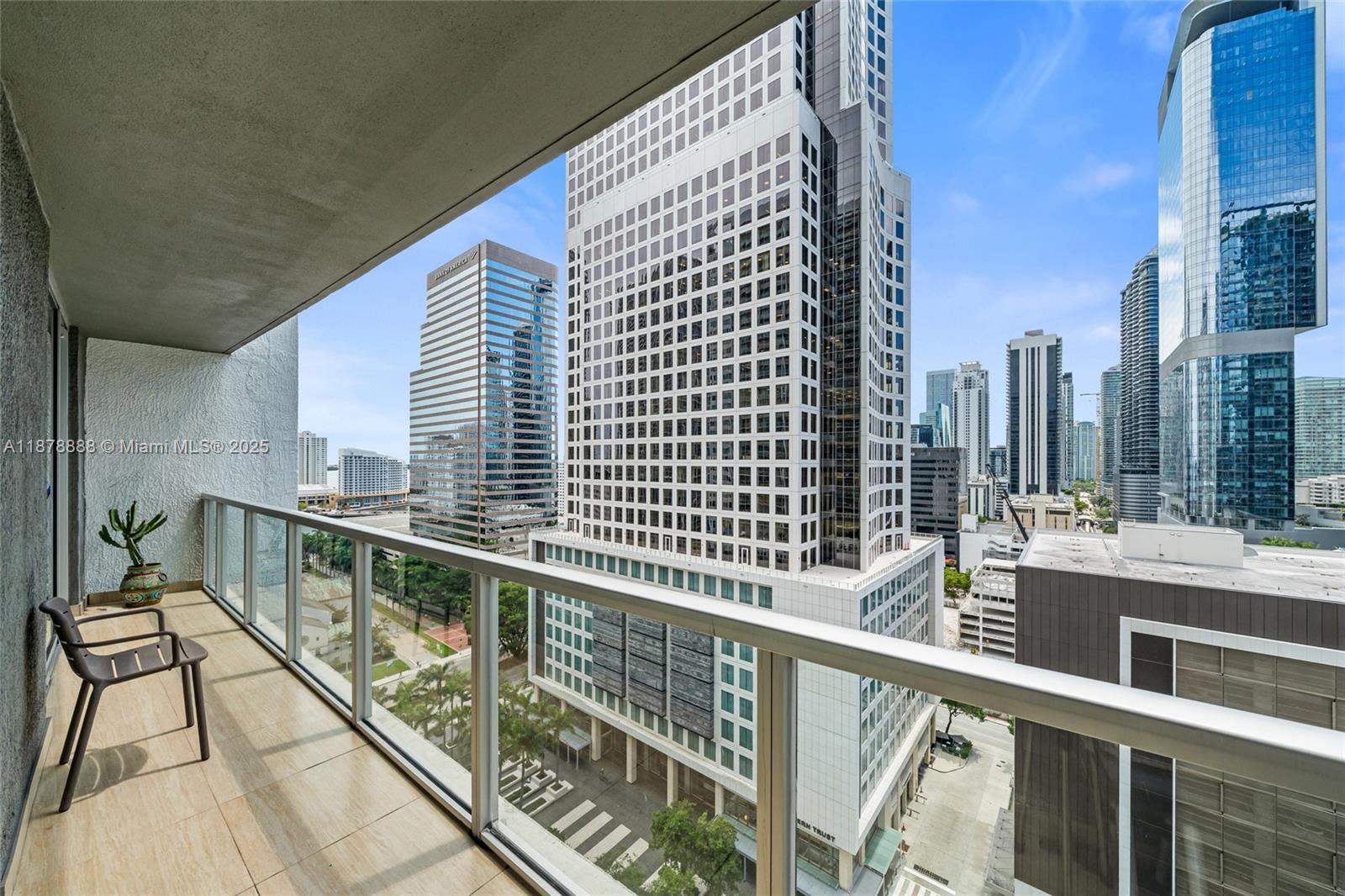 500 BRICKELL WEST CONDO - Residential