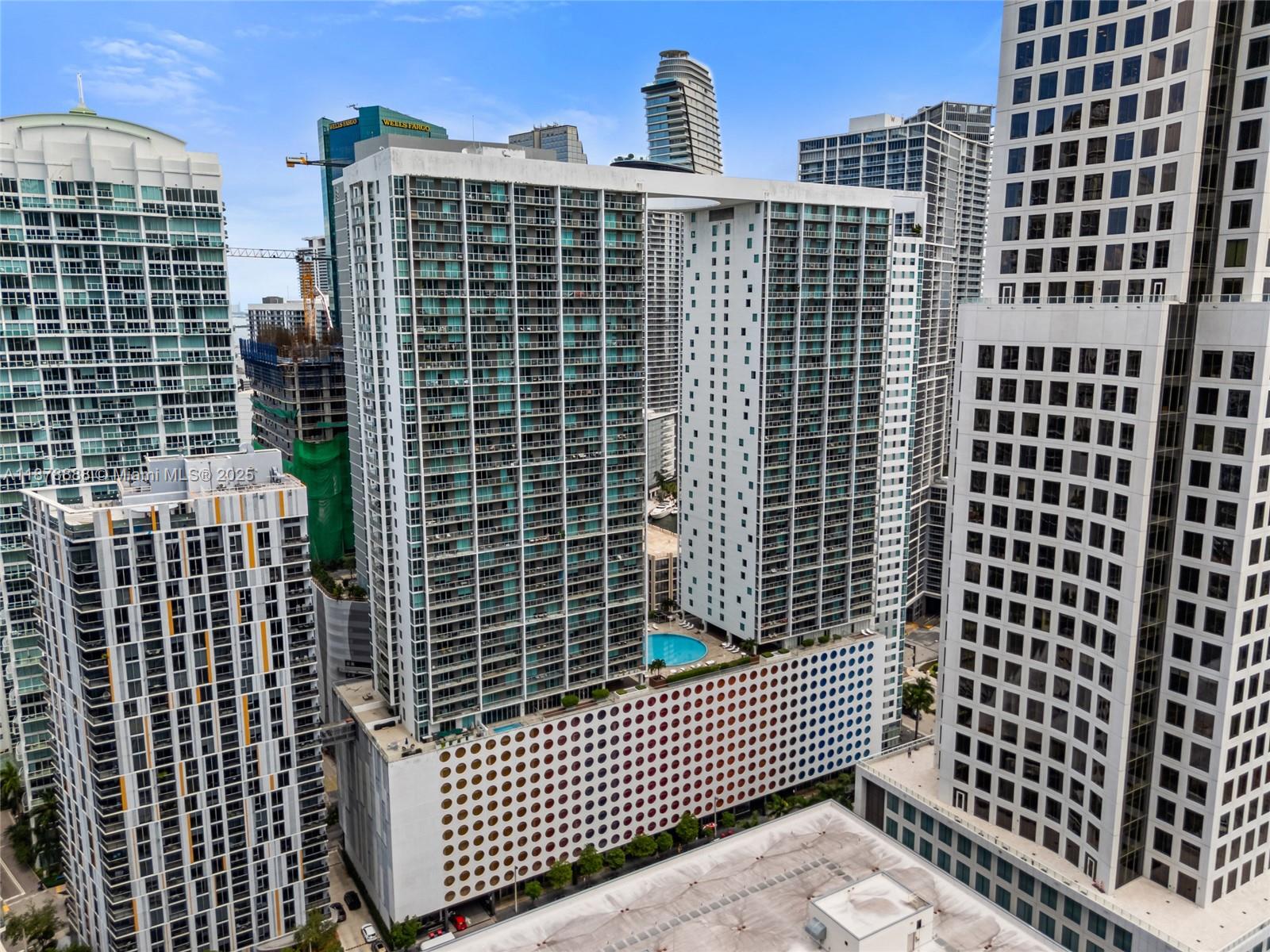 500 BRICKELL WEST CONDO - Residential