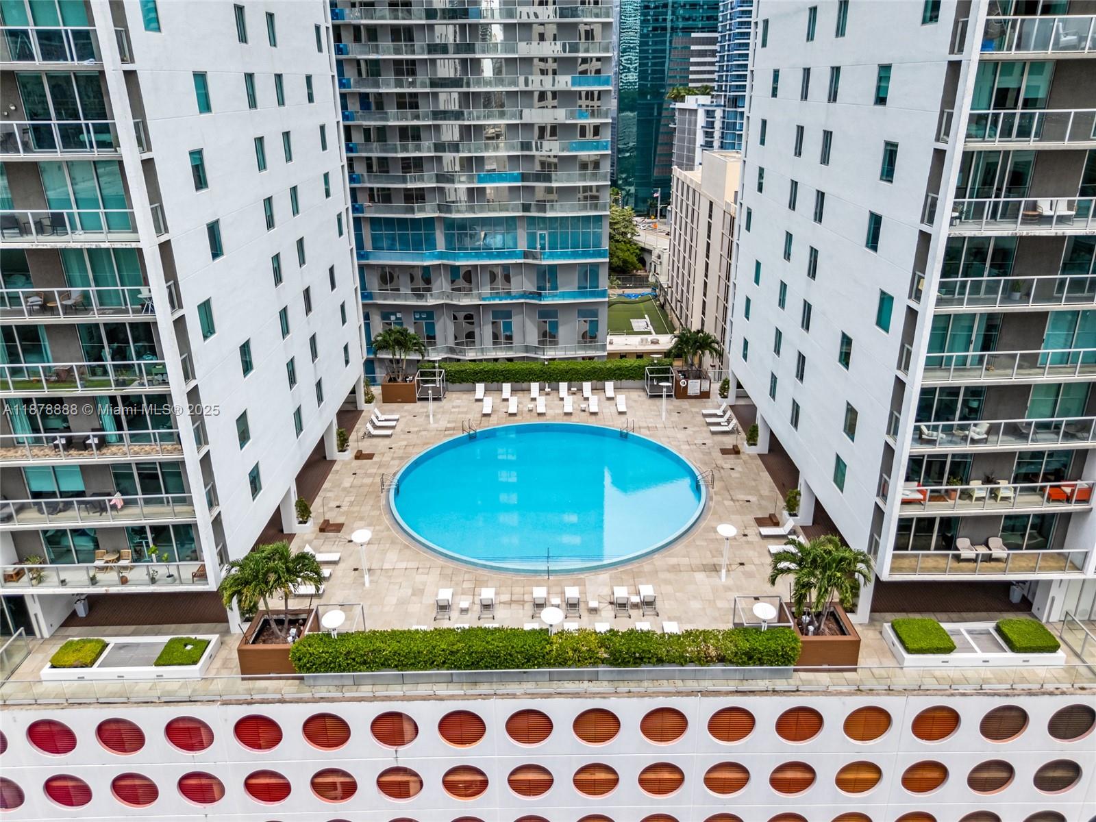 500 BRICKELL WEST CONDO - Residential