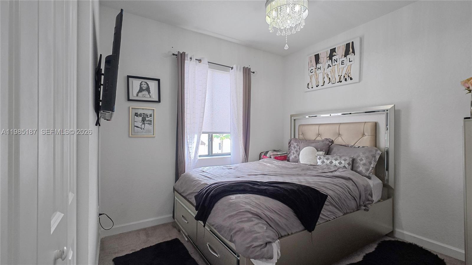 VIA VENTURA NEIGHBORHOOD - Residential