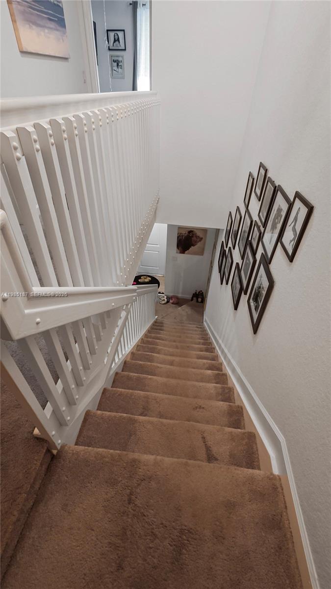 VIA VENTURA NEIGHBORHOOD - Residential