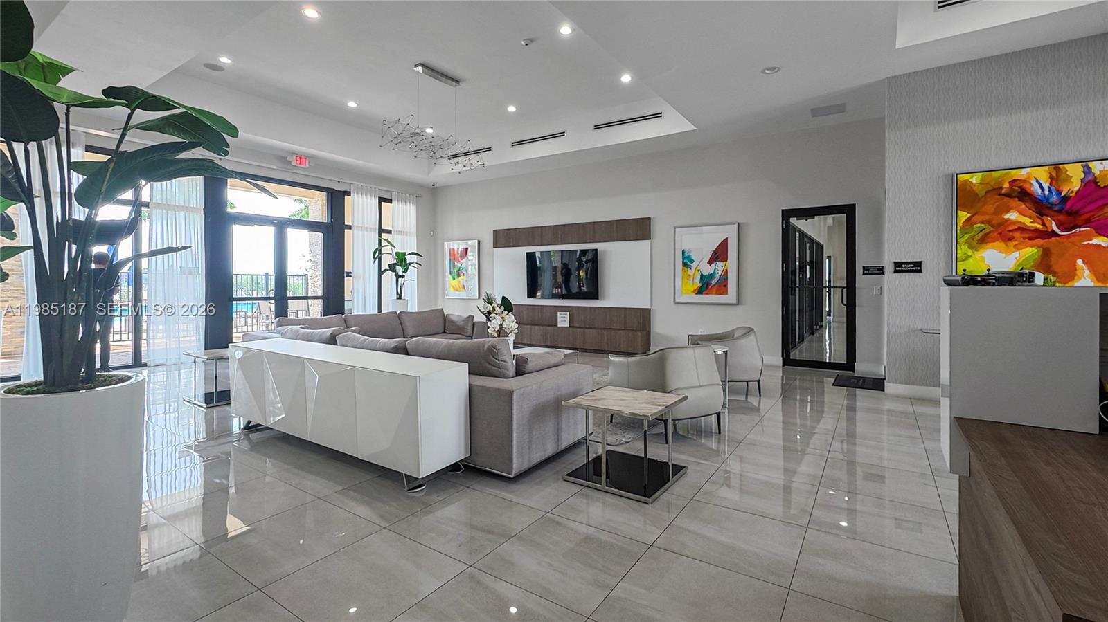 VIA VENTURA NEIGHBORHOOD - Residential