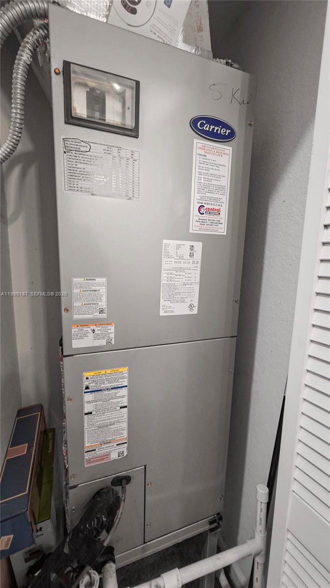 VIA VENTURA NEIGHBORHOOD - Residential